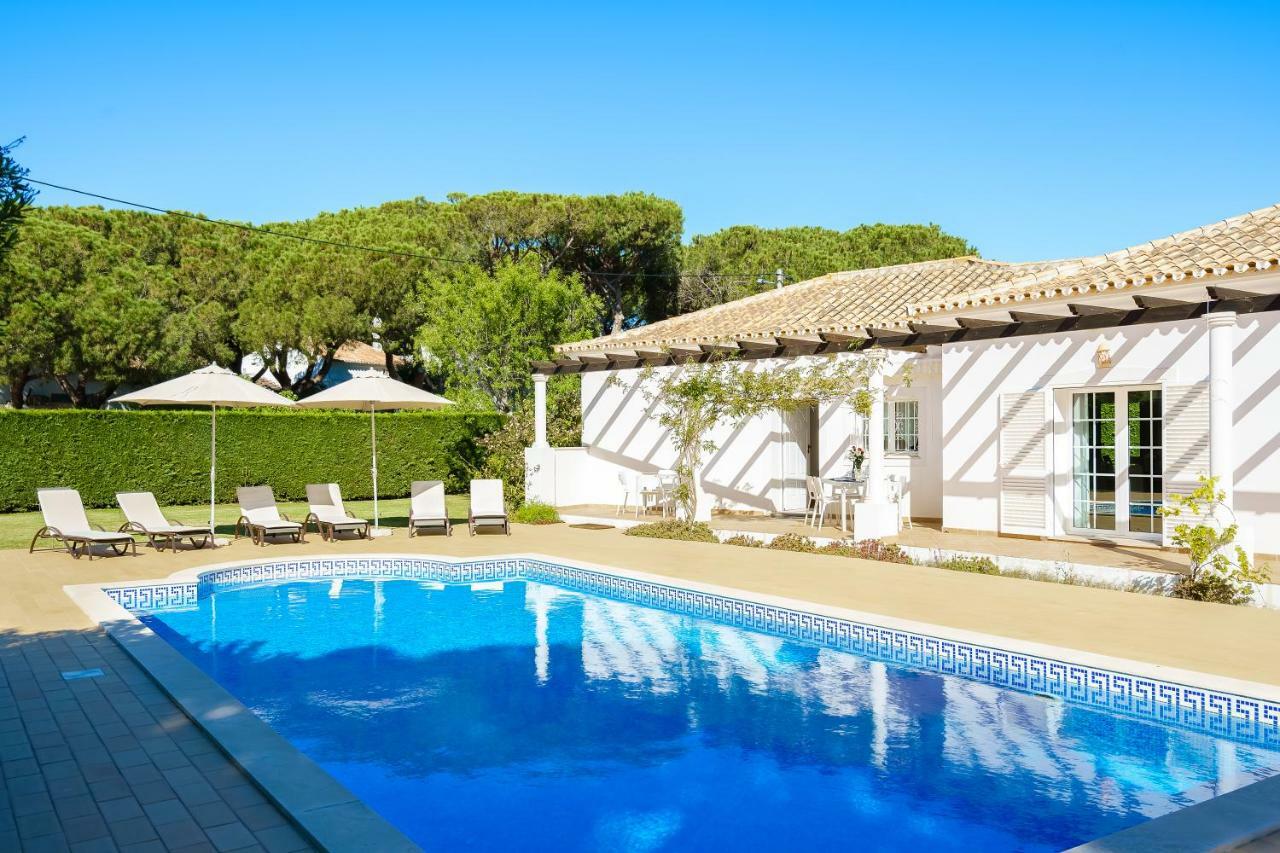 Exclusive Villa Toulouse With Pool In Falesia Algarve Albufeira Bagian luar foto