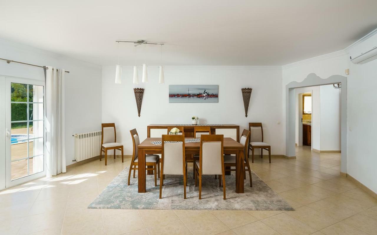 Exclusive Villa Toulouse With Pool In Falesia Algarve Albufeira Bagian luar foto